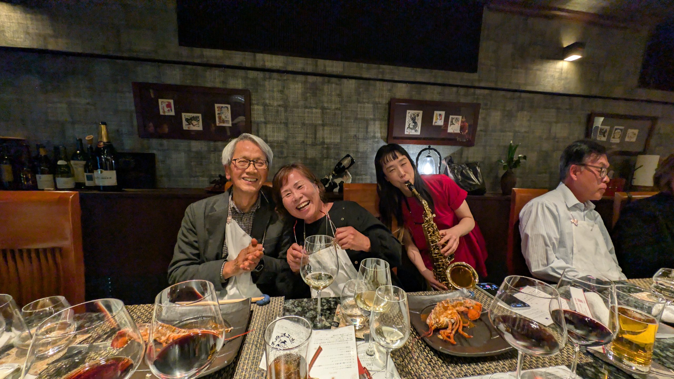 演奏後 お客様と交流 クリスマスディナーショー